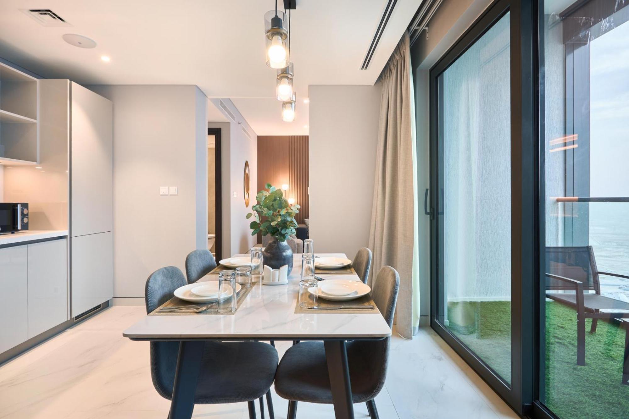 Apartment By Latinem Luxury 1br Cvg 4204 Near Burj Khalifa